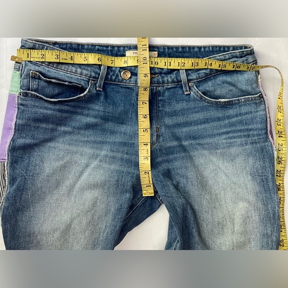 Levis 711 Jeans, size 32 distressed patchwork, Cropped Ankle, Women's - Picture 4 of 12